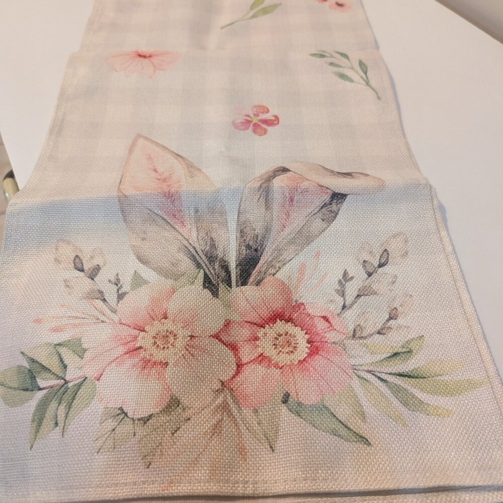Seasonal Table Runners 13 X 72 -- NEW